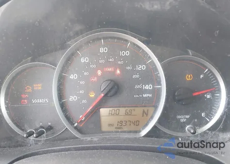 2012 Toyota Yaris Le z USA, uszkodzony, nr VIN JTDKTUD39CD525955